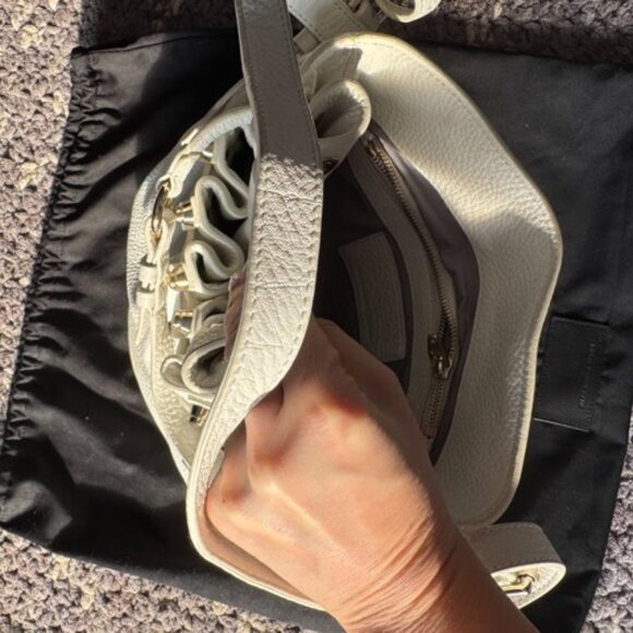 Alexander Wang Diego Medium Bucket Bag- White (Authentic) - Picture 9 of 10